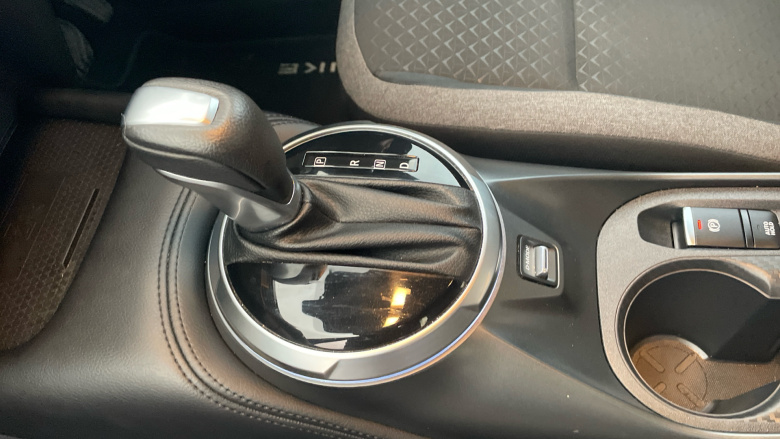 Nissan Juke 1.6 Hybrid N-Connecta 5dr Auto Hybrid Hatchback